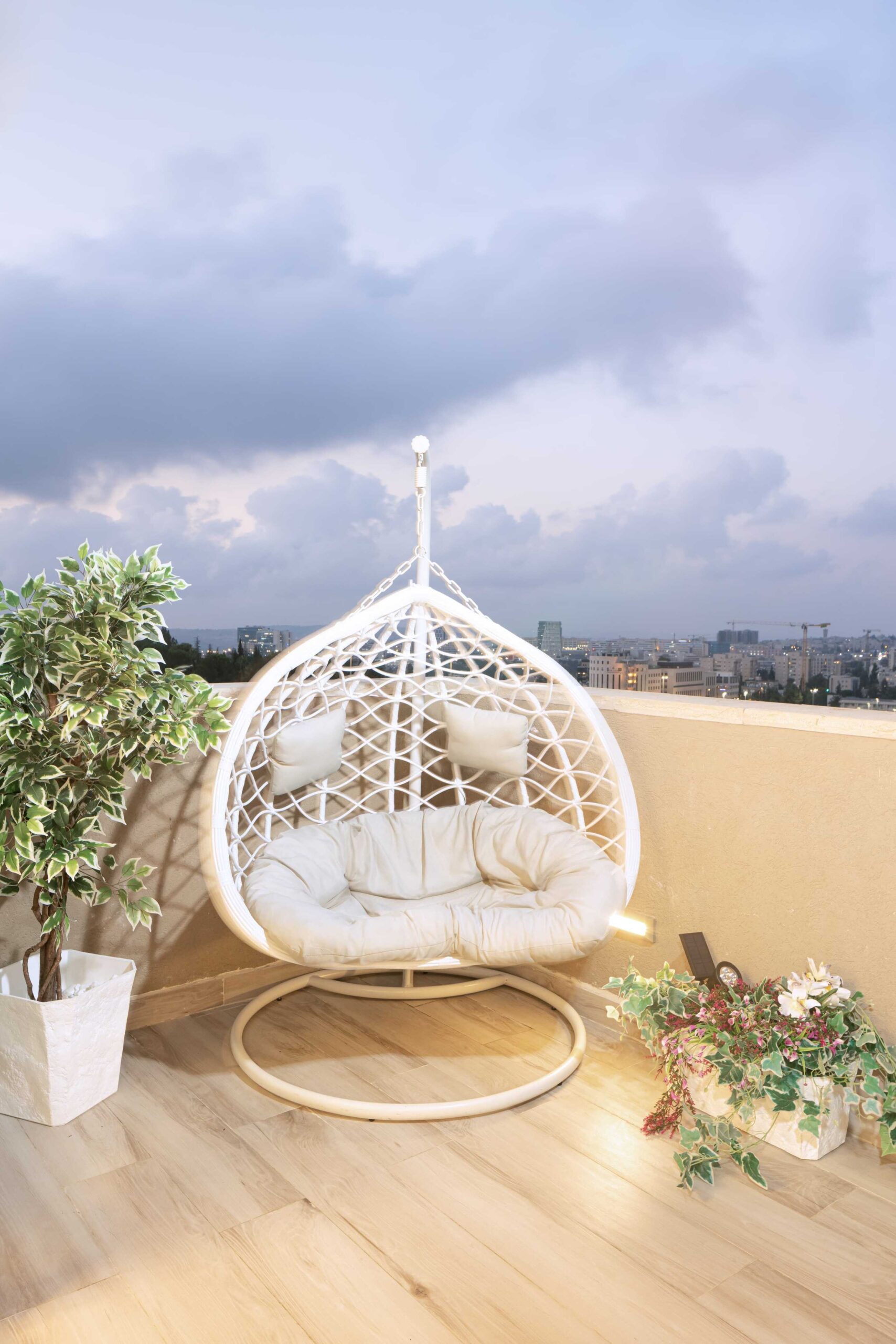 ערסל-במרפסת_optimized